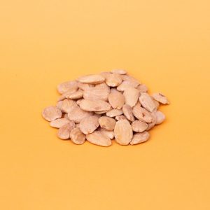 Almendra comuna salada